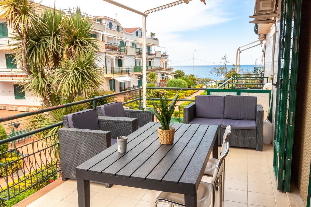 Stella Marina Apartment Mascali Exterior photo